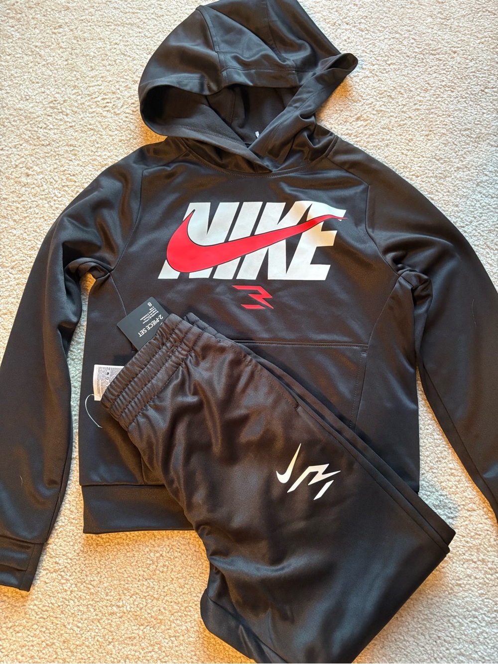 Nike Kids Boys Hoodie & Joggers sweatpants athletic set size 8 NWT